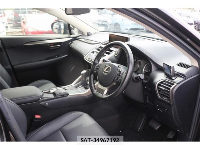 Lexus NX 2021-06 6612884-29