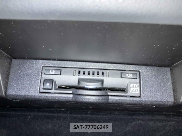 Lexus NX 2018-12 6676689-16