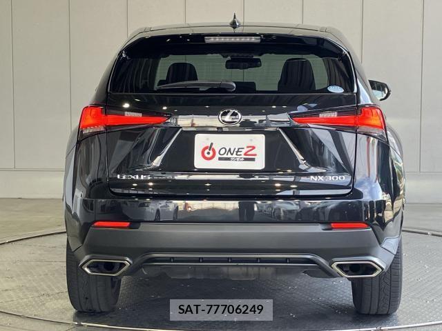 Lexus NX 2018-12 6676689-27