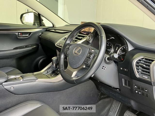 Lexus NX 2018-12 6676689-5