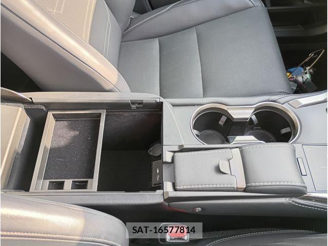 Lexus NX 2018-12 6676690-19