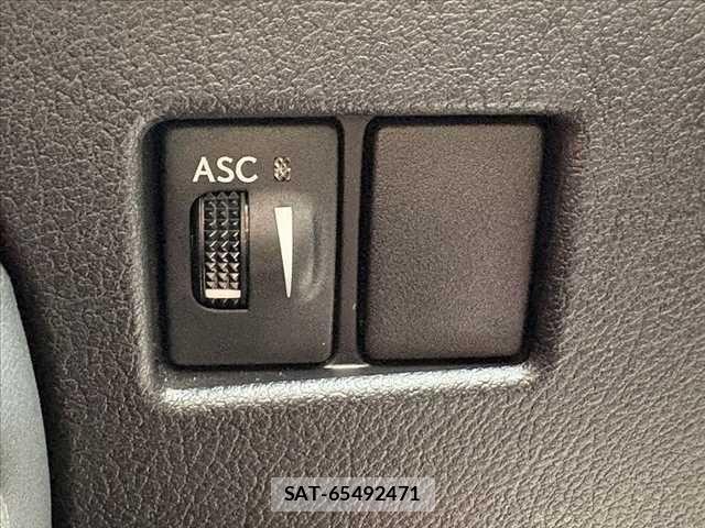 Lexus NX 2019-05 6676691-28