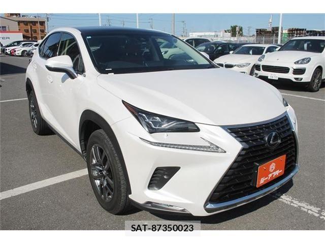 Lexus NX 2018-01 6815721-5