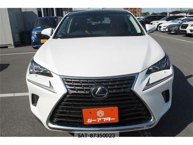 Lexus NX 2018-01 6815721-6