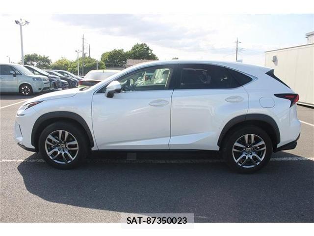 Lexus NX 2018-01 6815721-8