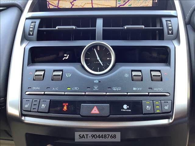Lexus NX 2021-03 6907768-10