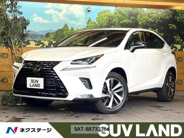 Lexus NX 2018-09 7221019-0