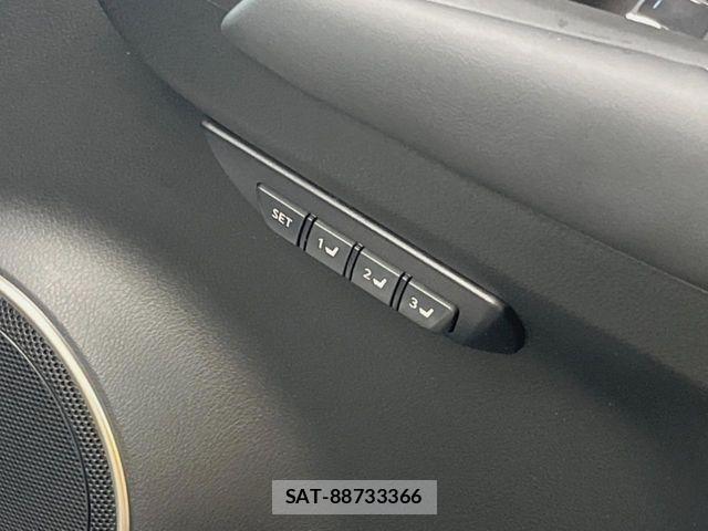 Lexus NX 2018-09 7221019-5