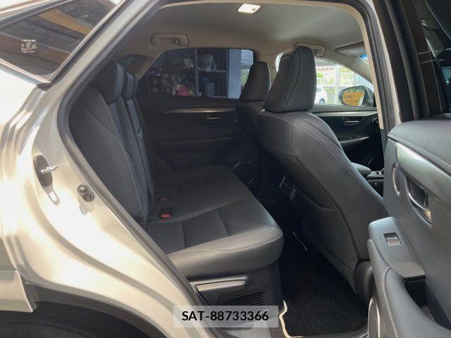 Lexus NX 2018-09 7221019-8