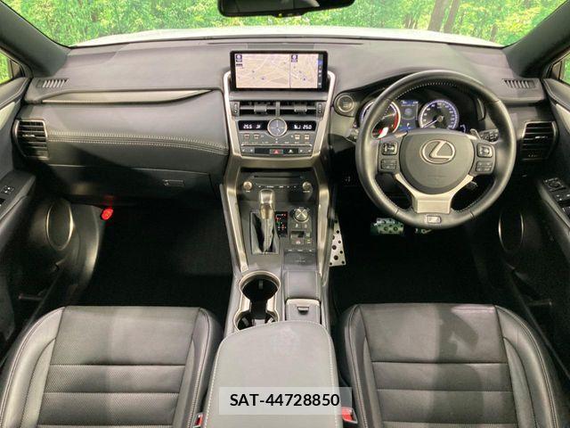 Lexus NX 2018-02 7221015-1