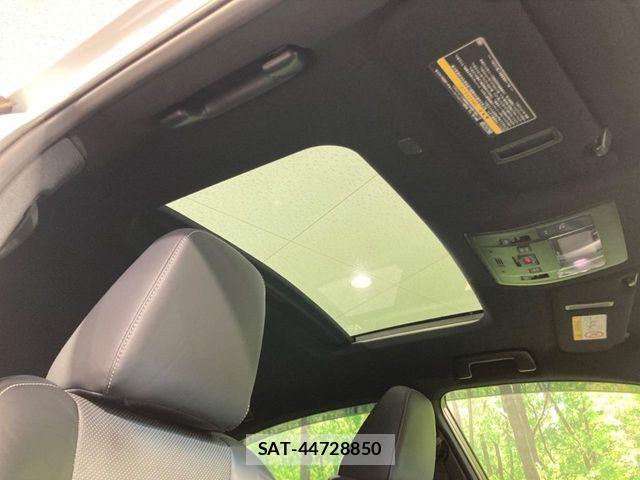 Lexus NX 2018-02 7221015-2