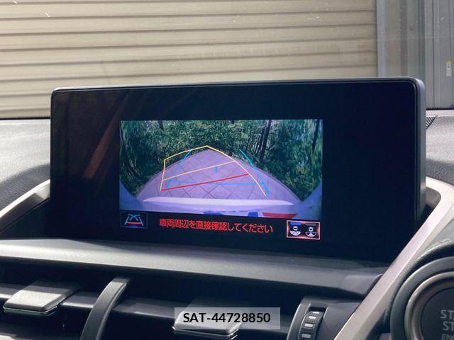 Lexus NX 2018-02 7221015-4