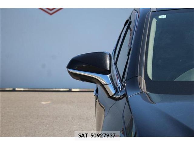 Lexus NX 2021-03 7221030-13