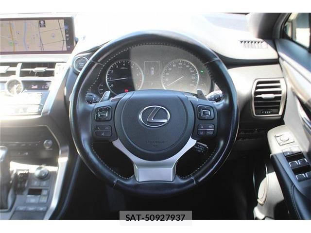 Lexus NX 2021-03 7221030-18