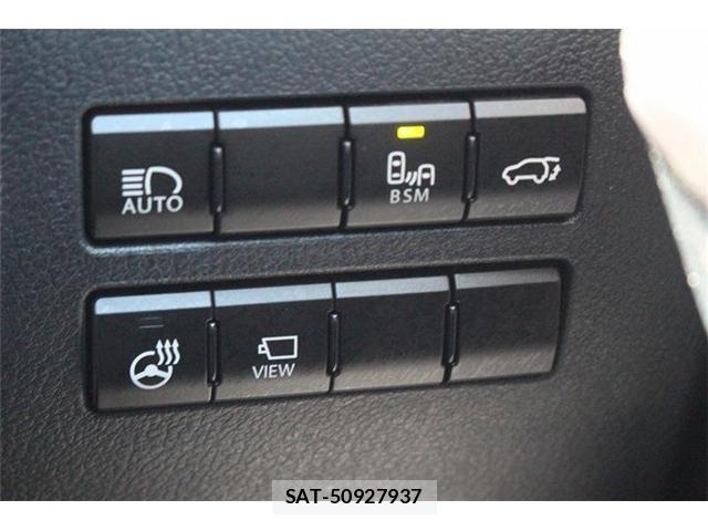 Lexus NX 2021-03 7221030-19