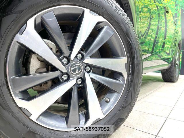 Lexus NX 2019-07 7221022-12