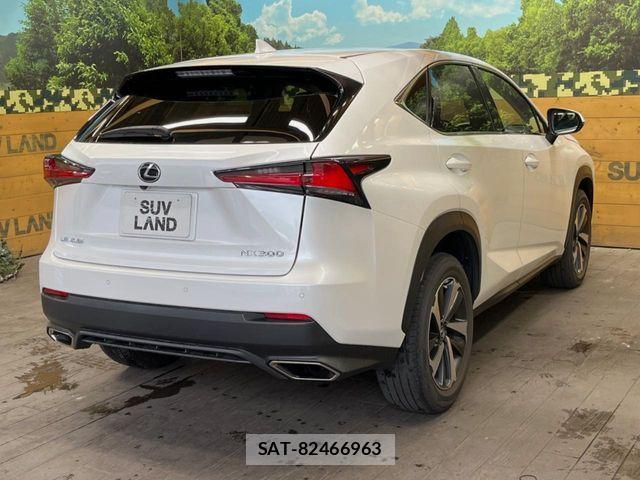 Lexus NX 2019-06 7221021-17