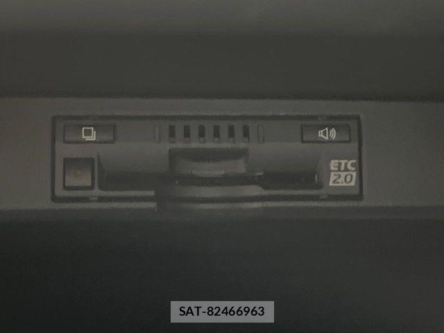 Lexus NX 2019-06 7221021-7