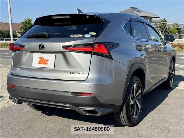 Lexus NX 2017-11 7221017-12