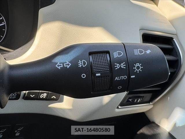 Lexus NX 2017-11 7221017-23