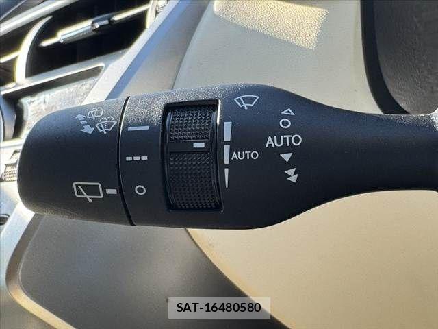 Lexus NX 2017-11 7221017-24