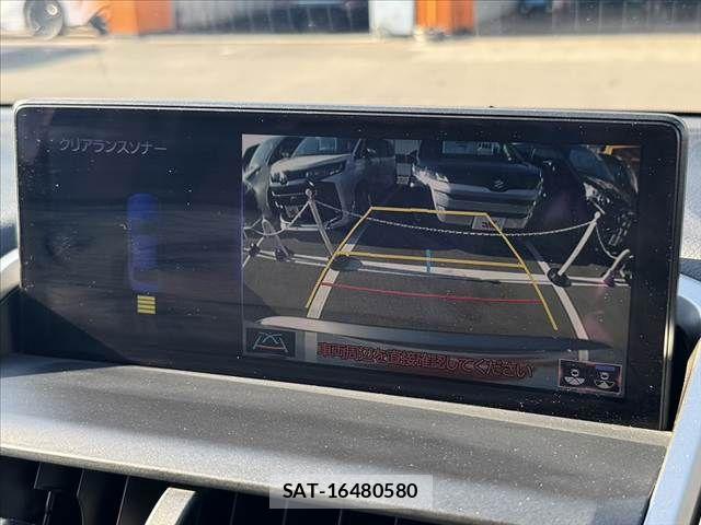 Lexus NX 2017-11 7221017-3