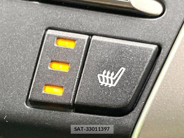 Lexus NX 2019-07 7221024-9