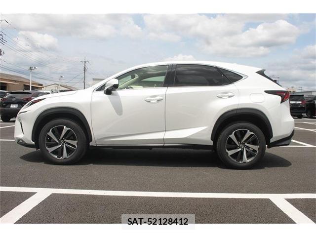 Lexus NX 2019-12 7221026-8
