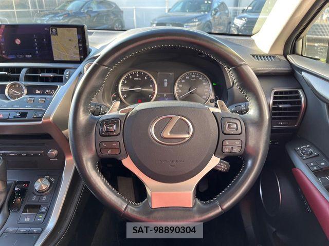 Lexus NX 2019-06 7272235-10
