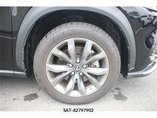 Lexus NX 2018-04 7328051-28