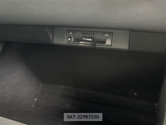 Lexus NX 2019-07 7328047-14