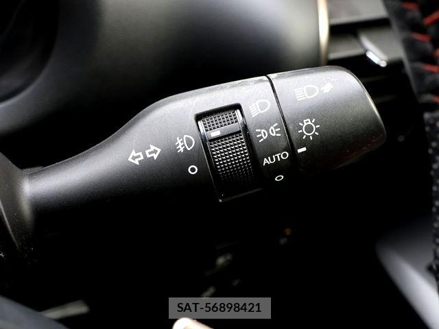 Lexus NX 2017-11 7328055-22