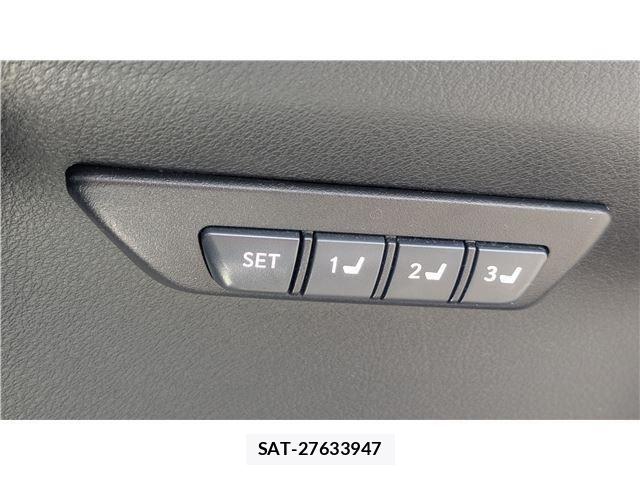 Lexus NX 2017-11 7617685-28