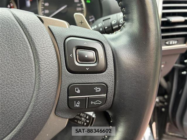 Lexus NX 2021-02 7725107-16