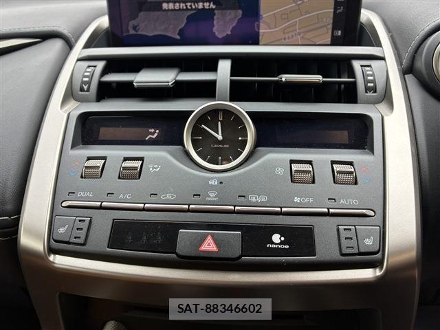 Lexus NX 2021-02 7725107-19
