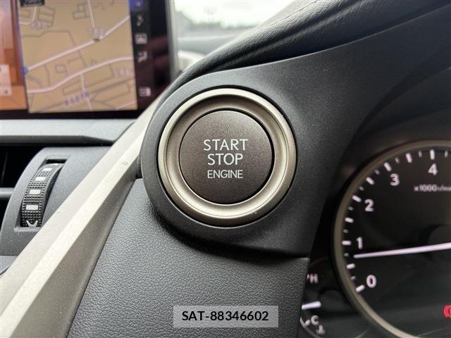 Lexus NX 2021-02 7725107-26