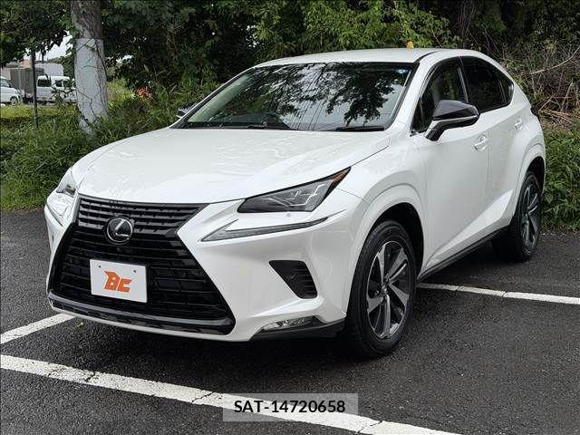 Lexus NX 2019-02 7725111-21
