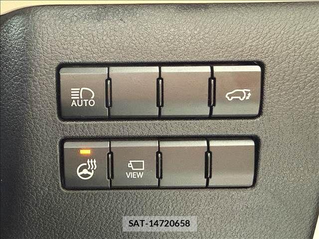 Lexus NX 2019-02 7725111-3