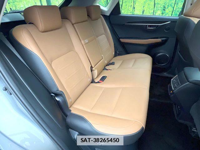 Lexus NX 2017-11 7725106-8