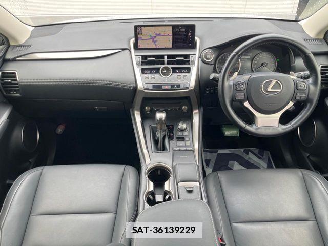 Lexus NX 2018-06 7877392-1