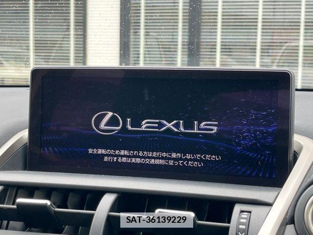 Lexus NX 2018-06 7877392-2
