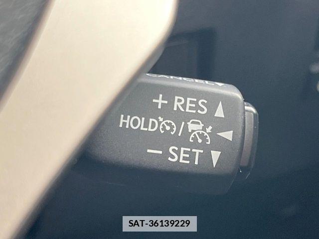 Lexus NX 2018-06 7877392-6