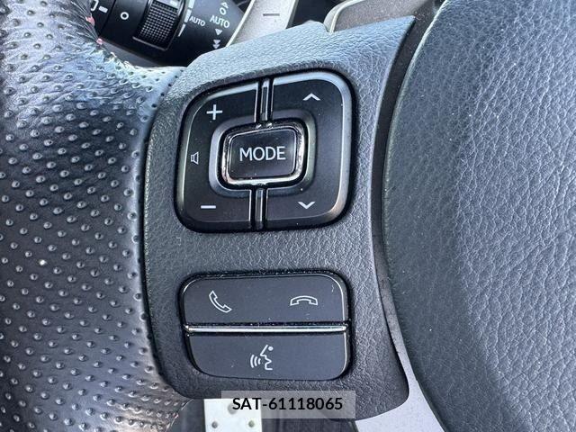 Lexus NX 2017-09 8074356-14