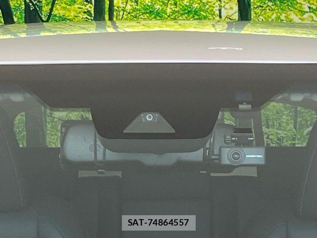 Lexus NX 2018-02 8074355-4