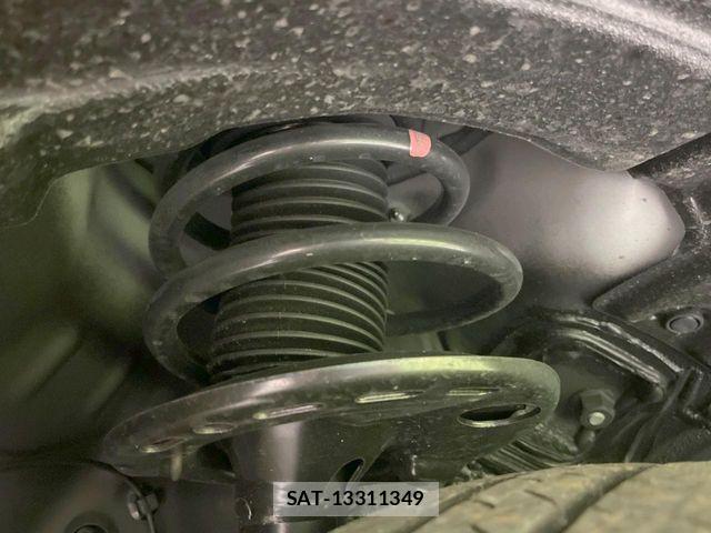 Lexus NX 2018-06 8146070-19