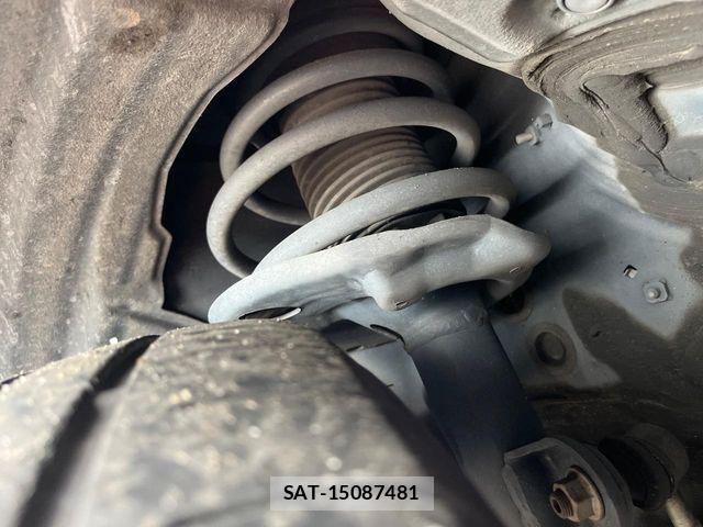 Lexus NX 2018-04 8208405-18