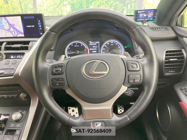 Lexus NX 2019-06 8208404-10