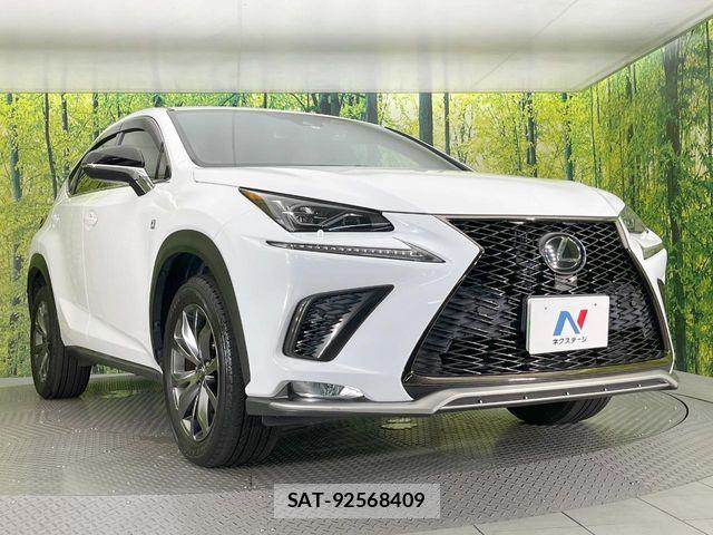 Lexus NX 2019-06 8208404-15
