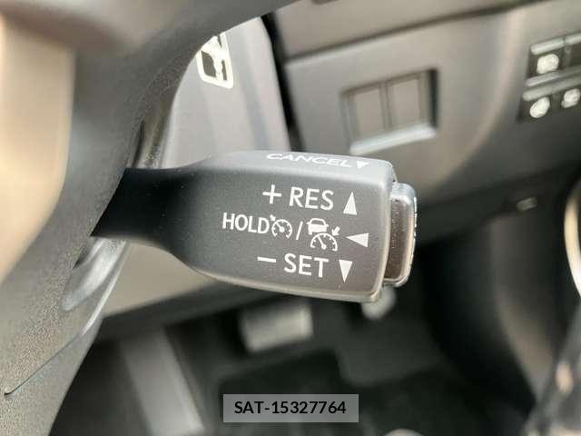 Lexus NX 2018-12 8208406-13