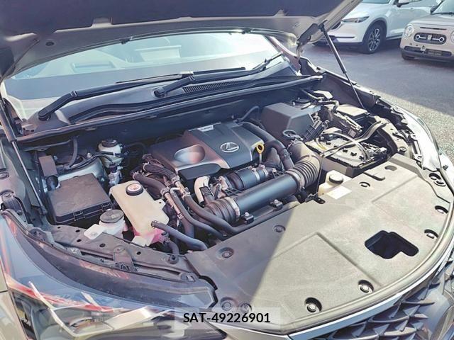 Lexus NX 2018-03 8315196-26